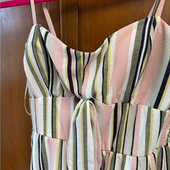 As U Wish striped wide leg jumpsuit spaghetti strap SM 20 in inseam elastic back - Picture 3 of 7